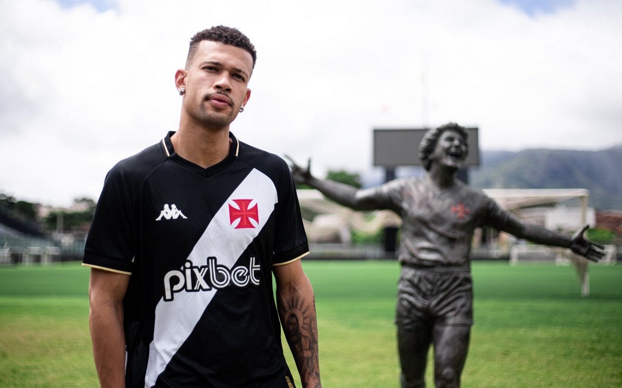 João Victor, zagueiro do Vasco, tem proposta do Cruzeiro (Foto: Leandro Amorim/Vasco)