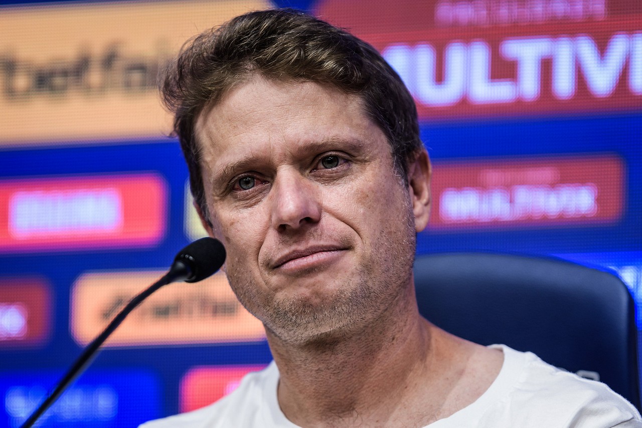 Seabra é o atual técnico do Bragantino
