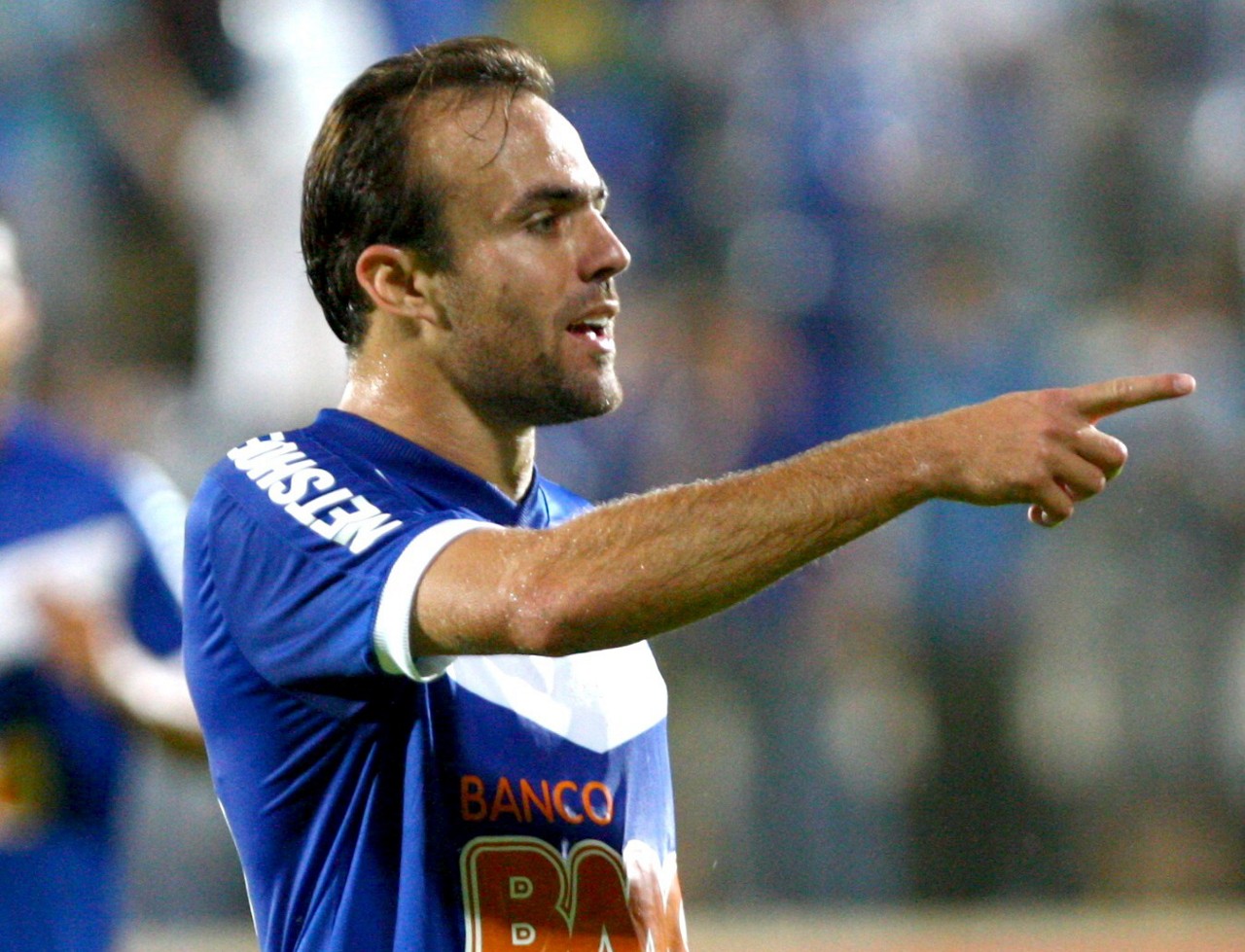 Roger Flores no Cruzeiro