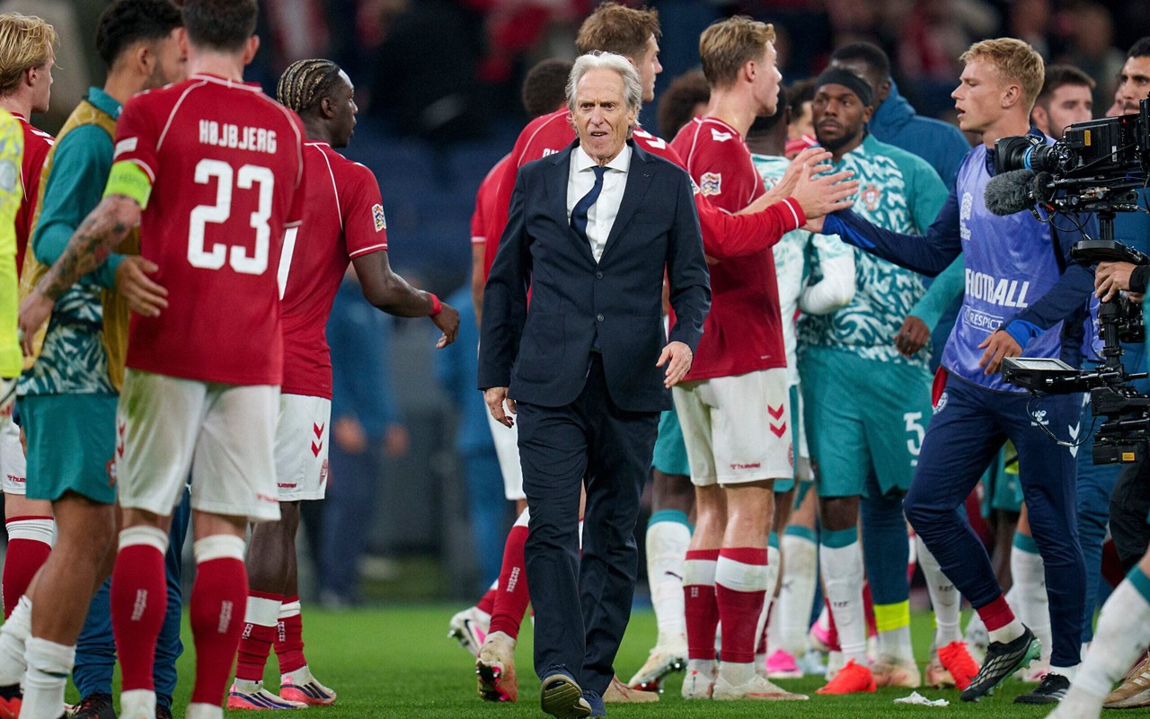 Data Fifa tem Jorge Jesus e Zidane em alta, Klopp patinando e Mancini e ...