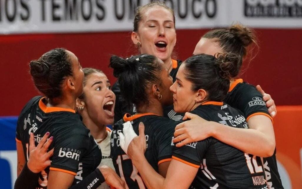 O Osasco venceu o Praia Clube por 3 sets a 2 (Foto: Divulgação/Osasco)