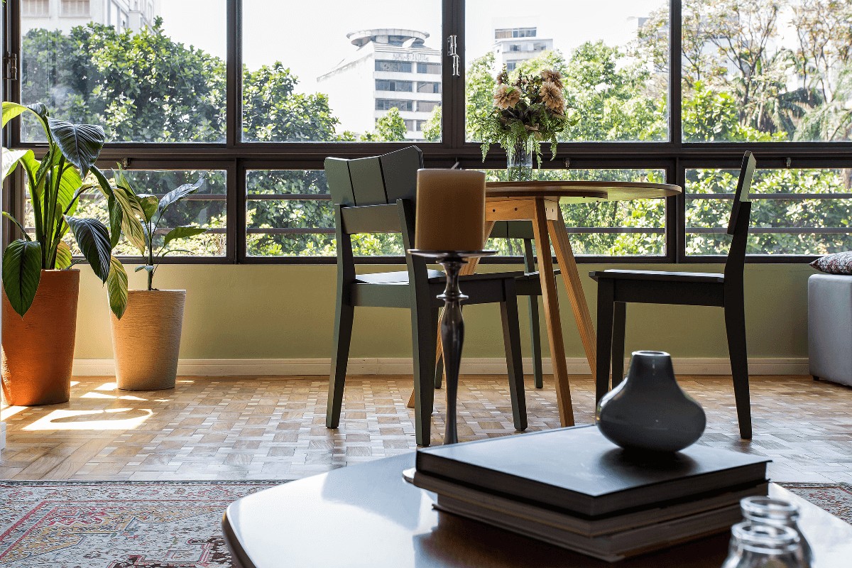 A decoração pode ajudar a transformar um imóvel antigo com charme e funcionalidade