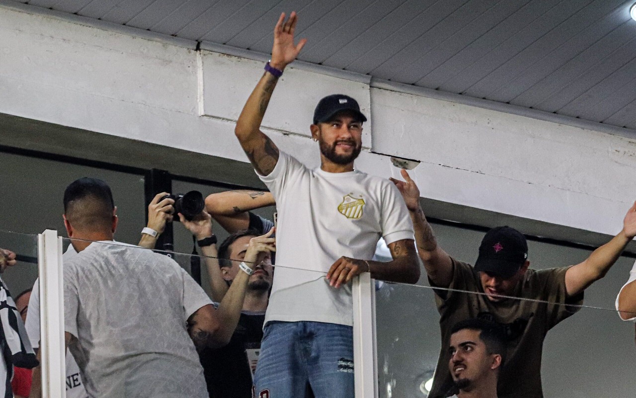 Neymar é o novo reforço do Peixe (Foto: Reinaldo Campos/AGIF)