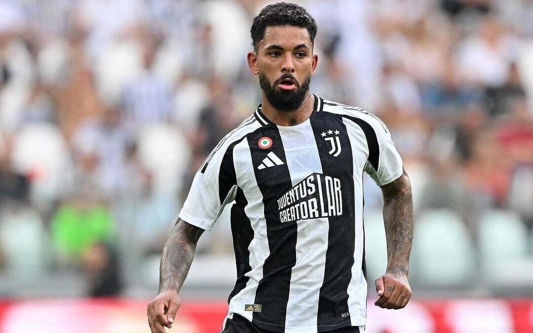 Douglas Luiz chegou à Juventus em julho de 2024 (Foto: Reprodução / Instagram Douglas Luiz)