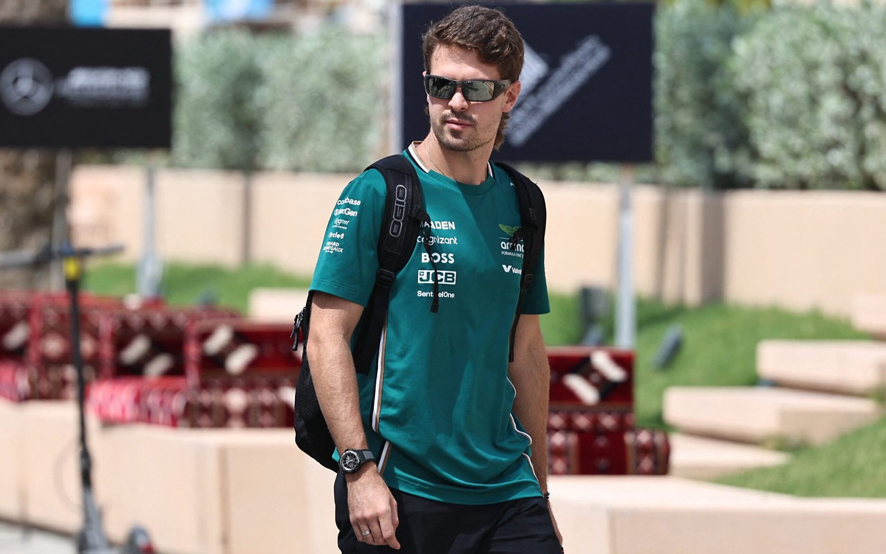 Felipe Drugovich participou do TL1 do Grande Prêmio do Bahrein (Foto: Fadel SENNA / AFP)