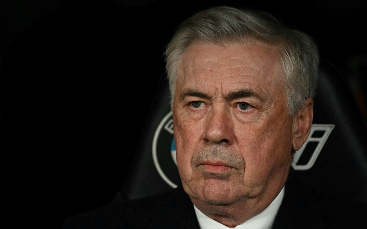 Carlo Ancelotti está em sua segunda passagem no comando do Real Madrid (Foto: Javier Soriano/AFP)