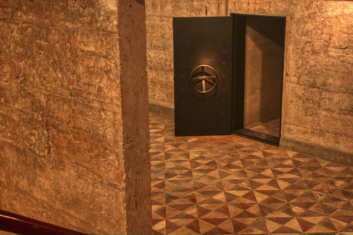 Dois dos quatro ambientes do bunker do Acaiaca foram reformados para visitação