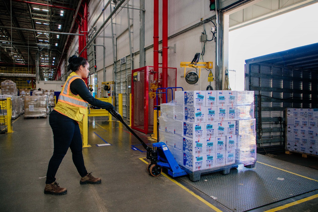 Amazon abrirá, só em Minas, 800 vagas 