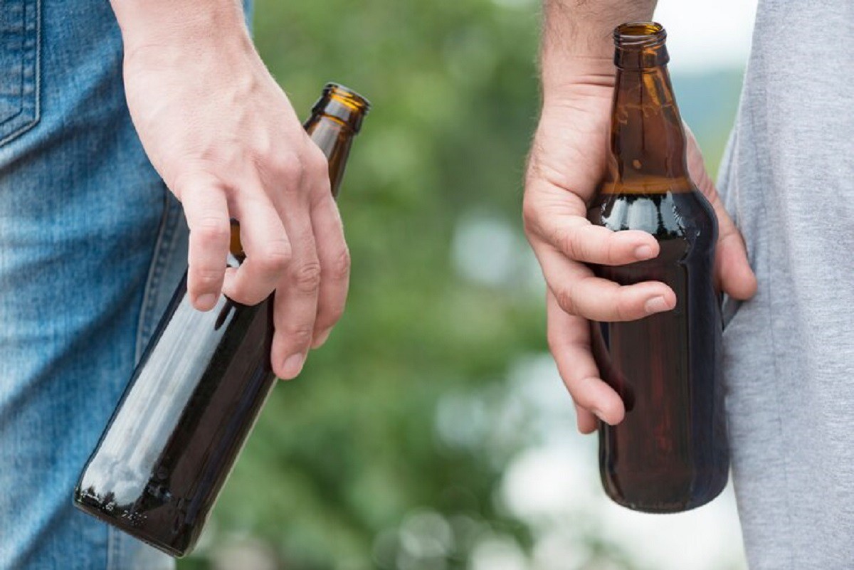 O crime organizado faturou bilhões com bebidas falsificadas