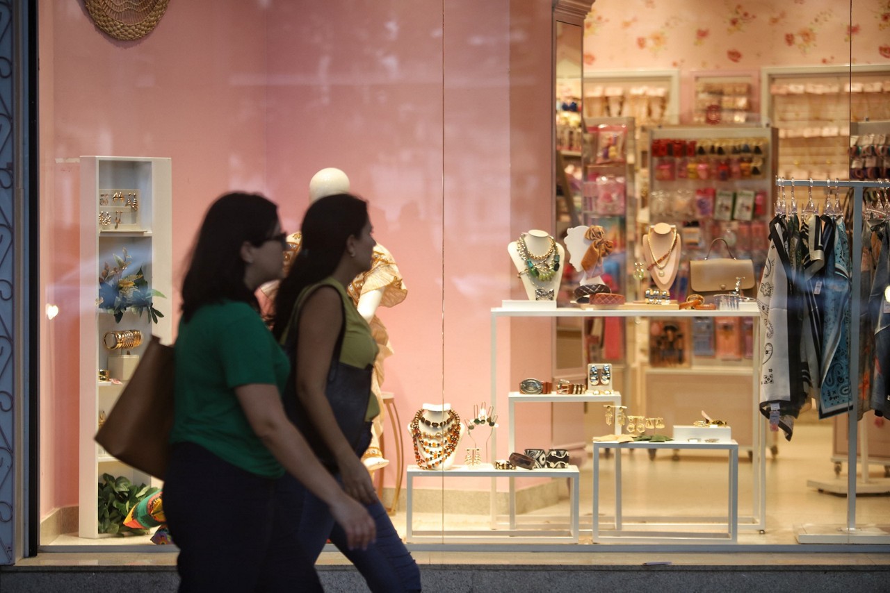 No dia 1º de Maio, consumidores poderão buscar presentes para as mães
