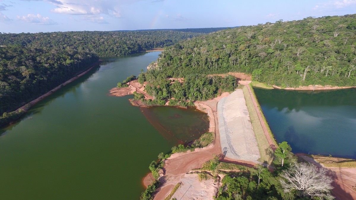 Desde 1969 a empresa tem como área de atuação a mina do Pitinga, na região da hidrelétrica de Balbina, em Presidente Figueiredo.