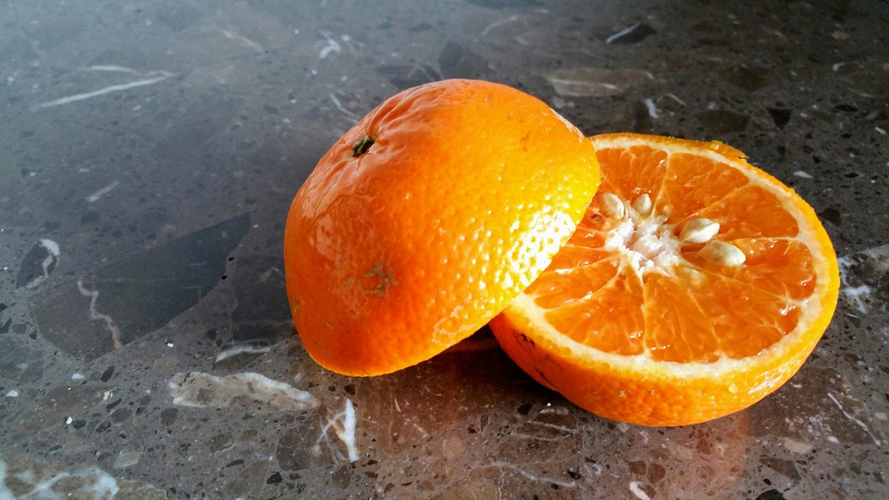 Laranja é um dos itens que mais subiram de preço nos últimos 12 meses