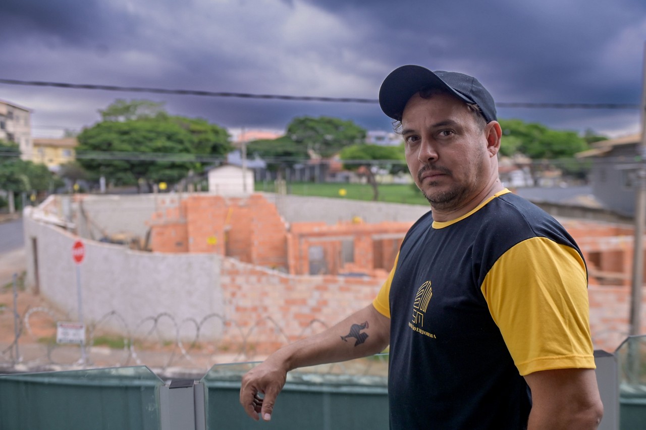 Luiz Henrique lamenta que muitos profissionais estão deixando a construção para trabalhar em aplicativos 