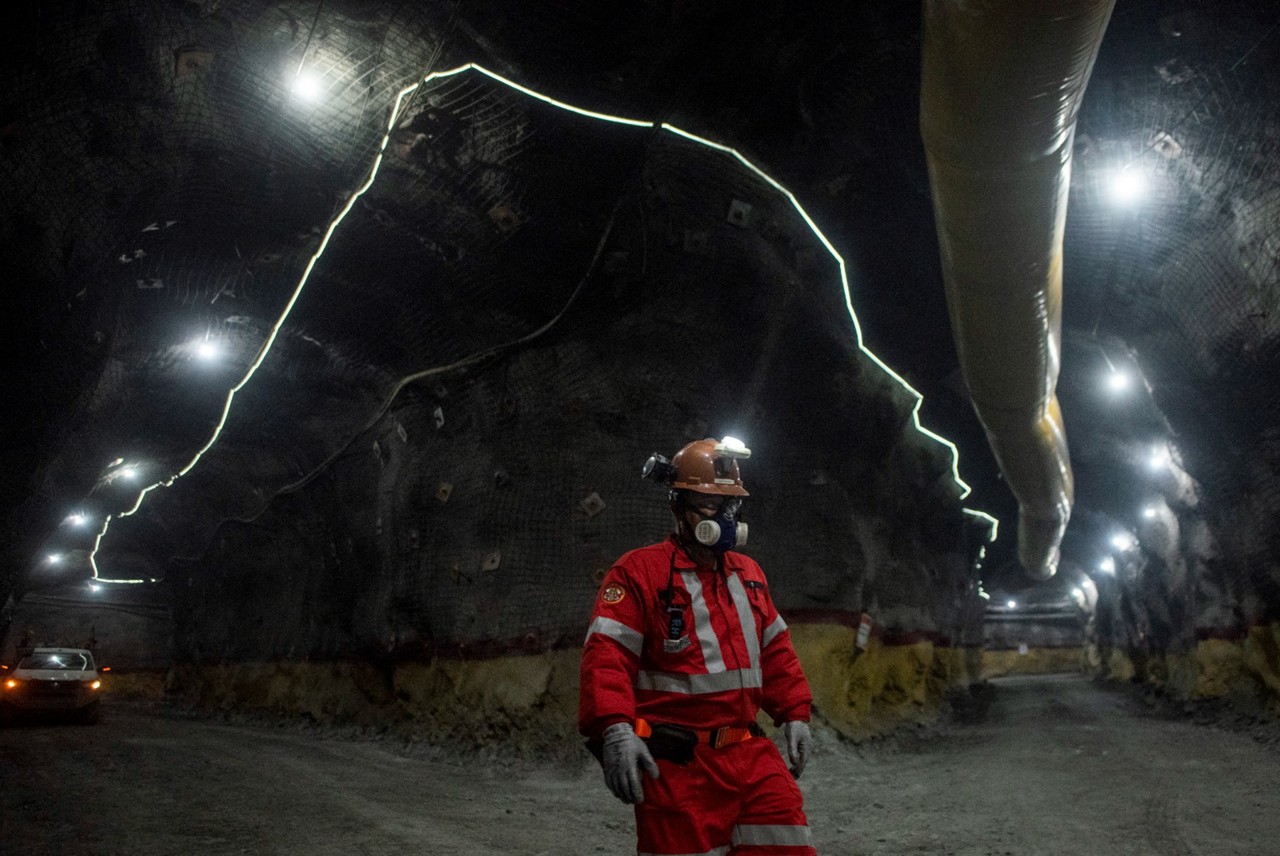 Mina de ouro fica a 1.600 metros de profundidade