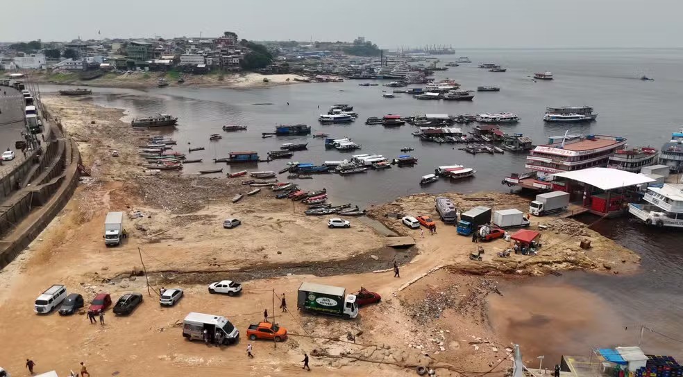 Nível do rio Negro em Manaus cai 28 cm em três dias e atinge menor ...