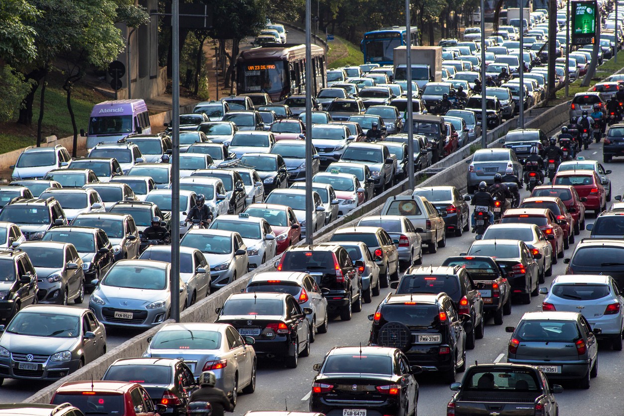 Sao Paulo, Brazil - November 19, 2014. Traffic jam at rush hour in May 23 Avenue of downtown Sao Paulo. This avenue connects the northern and southern areas of the city.
