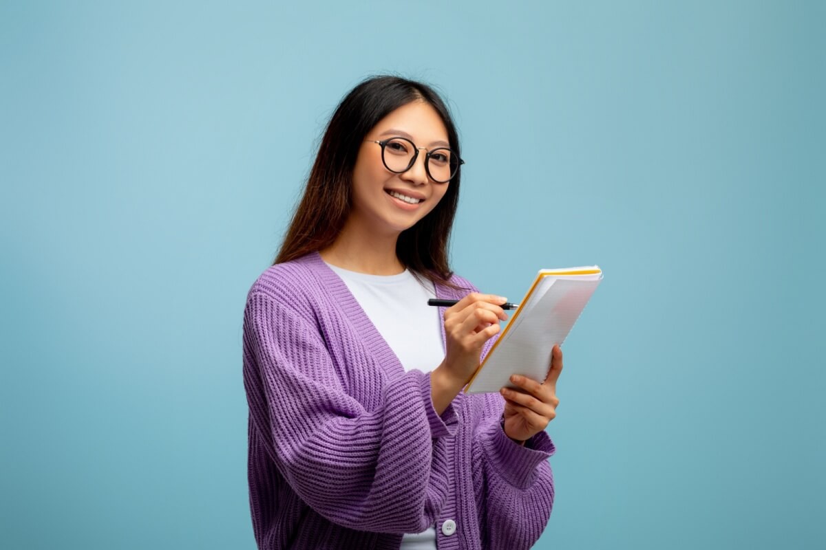Conhecer os possíveis temas da Redação Enem 2025 pode ser um diferencial para os estudantes