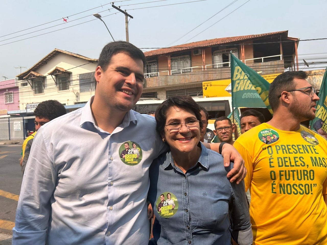 Bruno Engler e  a vice, Coronel Cláudia, na Cabana do Pai Tomás