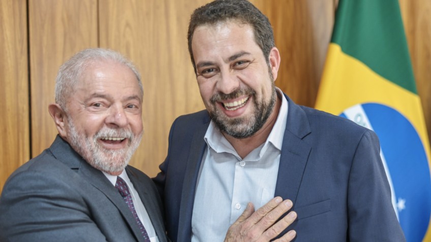 Capanha de Boulos é aposta e ao mesmo tempo teste para Lula na maior cidade do país