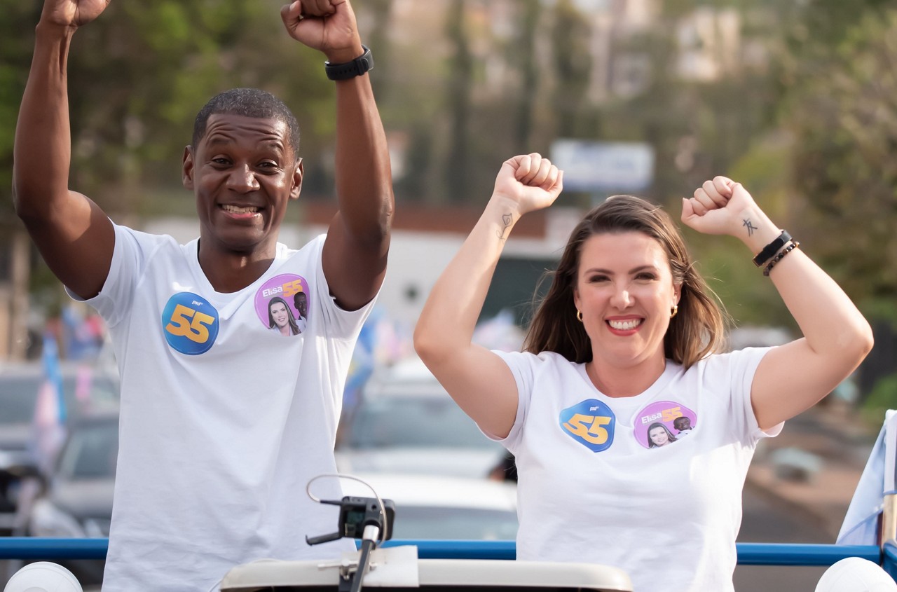 Nas eleições de 2024, chapa de Elisa Araújo contou com o radialista Mauricinho de Sá (Mobiliza) como candidato a vice