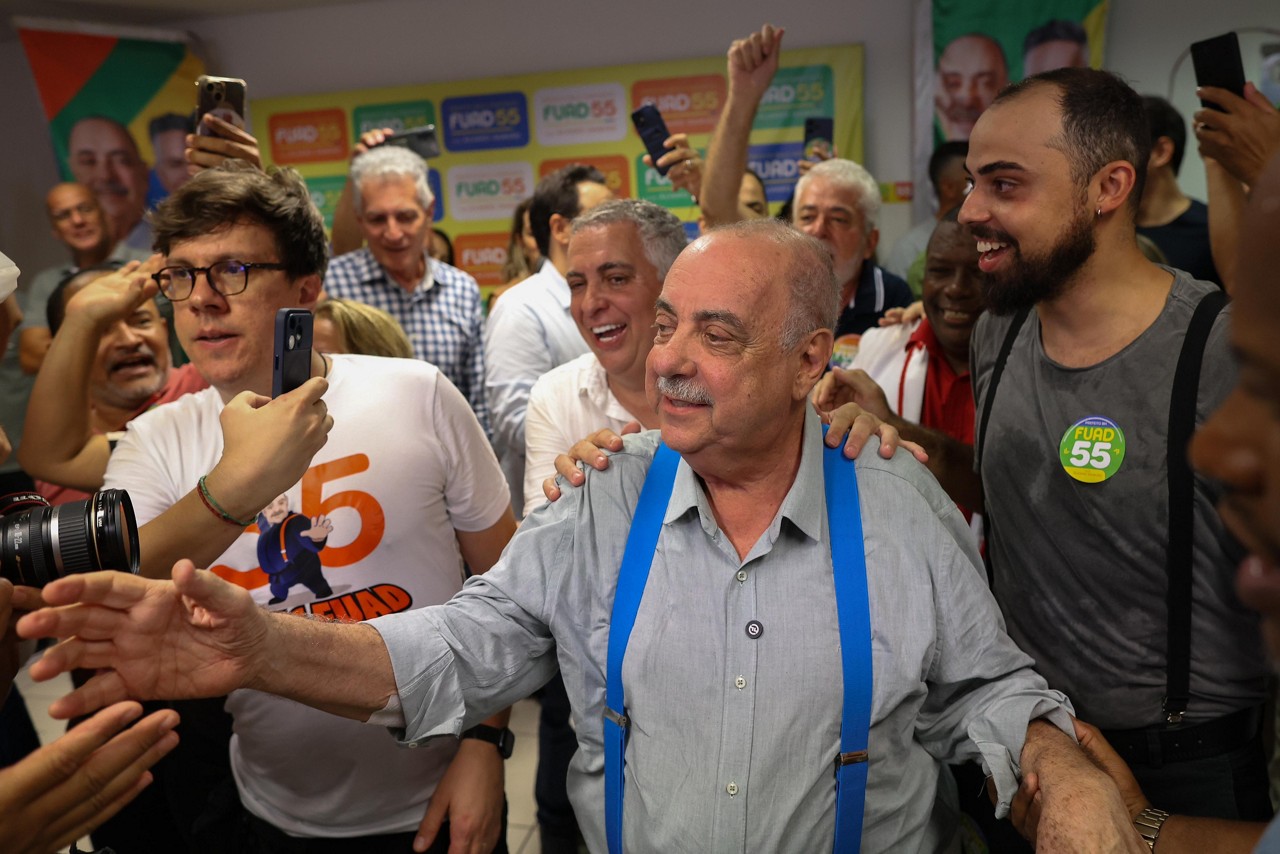 O prefeito Fuad Noman (PSD), na noite de domingo, após a confirmação da vitória em Belo Horizonte