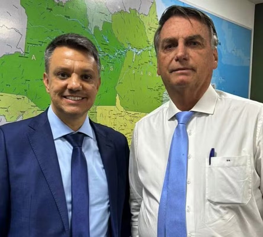 Marcelo Ustra e Jair Bolsonaro: vereador eleito em Porto Alegre, coronel do Exército trabalhou no GSI durante o governo do ex-presidente