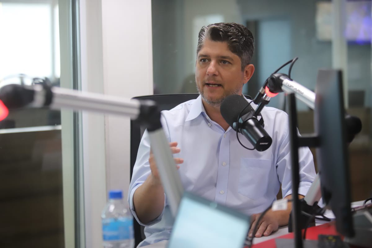 Professor Francisco Foureaux (PDT), candidato a vice da Duda Salabert, comentou sobre relação com Ciro Gomes