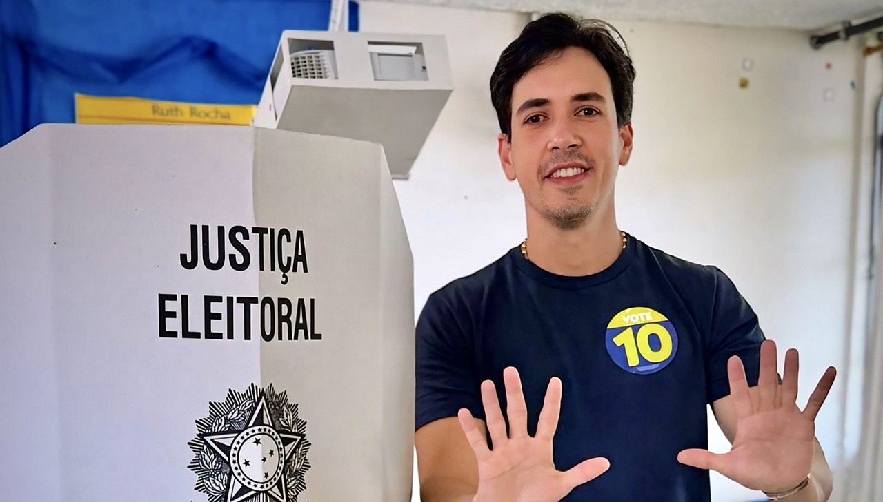 Presidente do diretório estadual, deputado federal Euclydes Pettersen