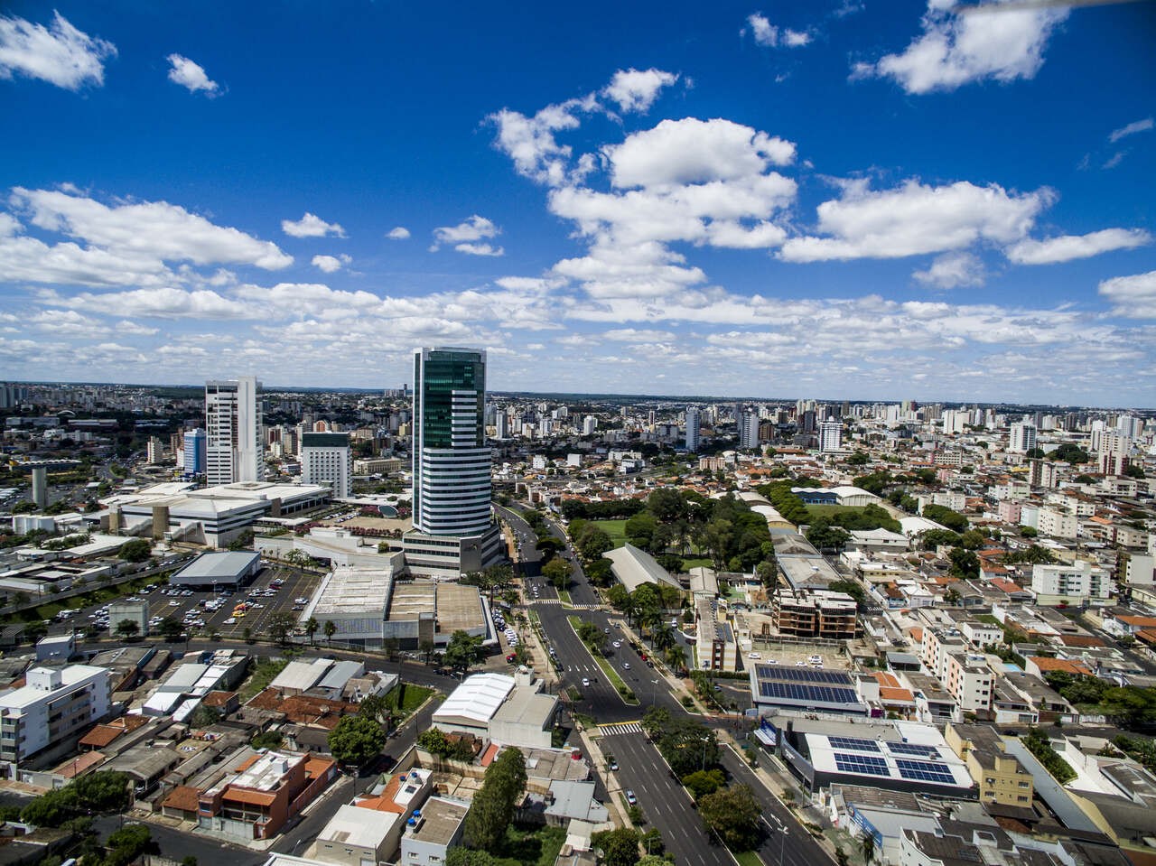 Justiça adiou decisão em ação movida pelo PSDB contra o IPTU de Uberlândia