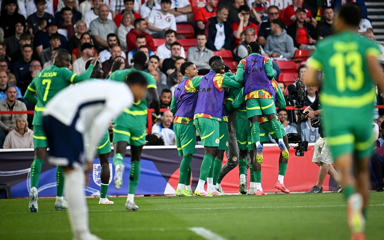 Inglaterra foi derrotado por Senegal por 3 a 1 em amistoso (Foto: Paul Ellis/AFP)