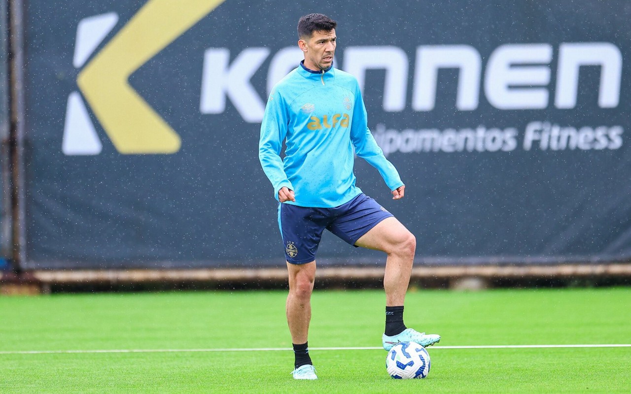 Balbuena já treina com o elenco do Grêmio. (Foto: Angelo Pieretti/Grêmio FBPA)