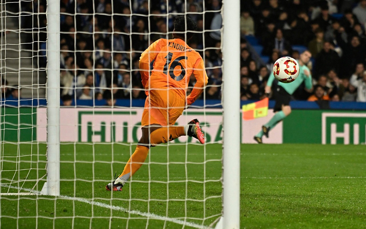 Endrick foi o herói do Real Madrid no primeiro confronto da semifinal da Copa do Rei (Foto: Ander Gillenea/AFP)