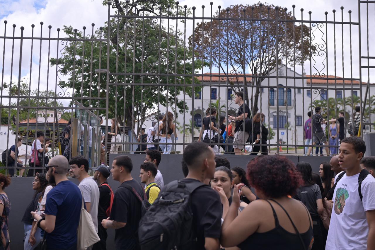 No próximo domingo (10 de novembro), os alunos terão de estar preparados para responder às questões de física
