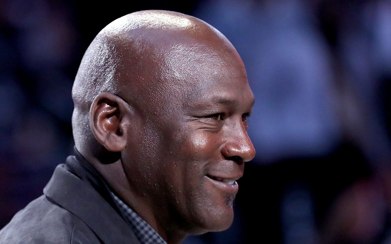 Michael Jordan é o atleta mais rico da história (Foto: Streeter Lecka/AFP)