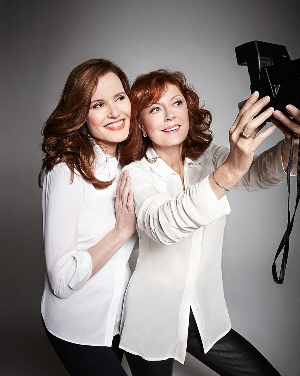Símbolos da amizade feminina: Geena Davis e Susan Sarandon, as eternas Thelma e Louise, do filme de Scott