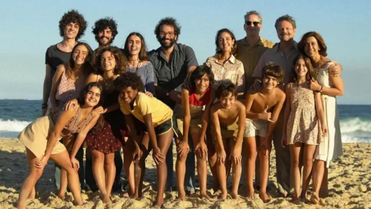 Elenco tem Fernanda Torres, Selton Mello, Bárbara Luz e Humberto Carrão