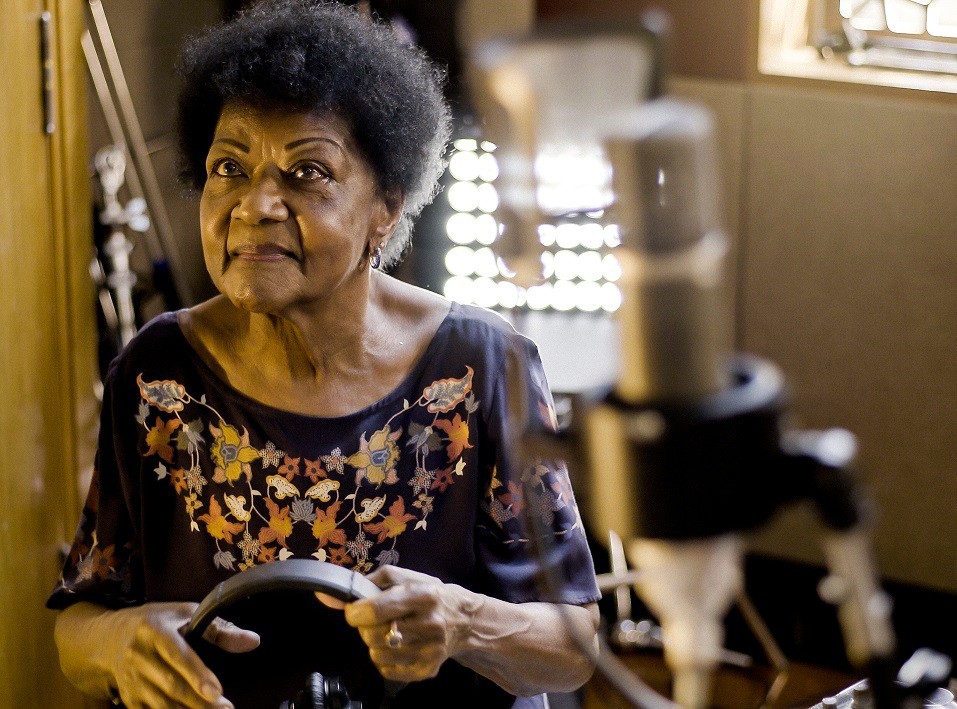 Diva absoluta: Alaíde Costa completa, nesta terça-feira, bem vividíssimos 85 anos