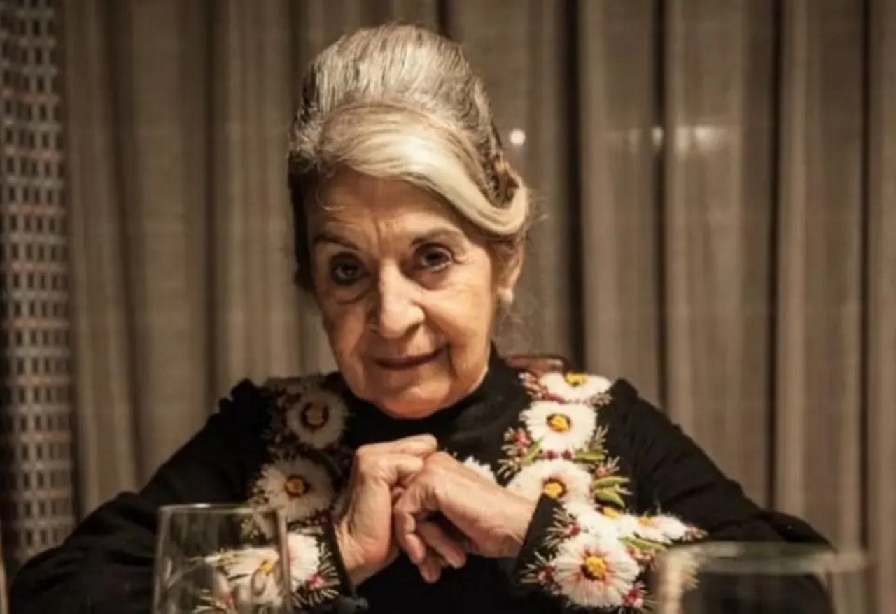 Gaúcha de Porto Alegre,  Amélia iniciou sua carreira em 1957 no teatro