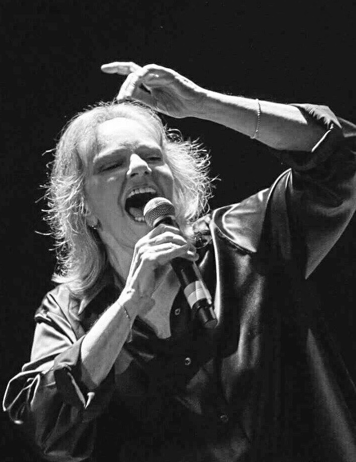 Angela Ro Ro é considerada um dos ícones da nossa música