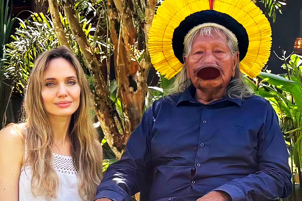 Angelina Jolie e cacique Raoni