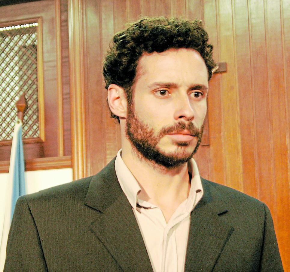 Luto. Matheus Prestes vive um viúvo em busca de justiça com as próprias mãos em “Causa e Efeito”