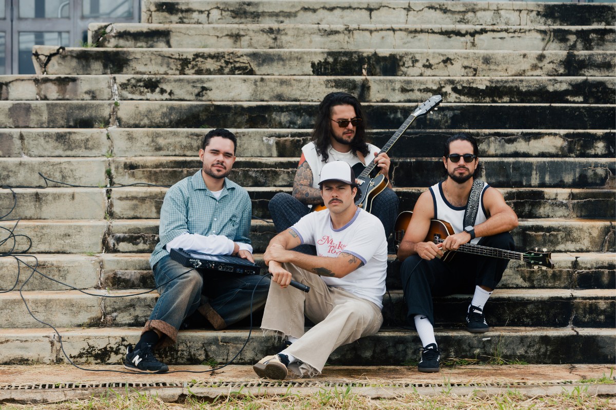 Lagum no clipe de “Meu Esquema”, atual single da banda