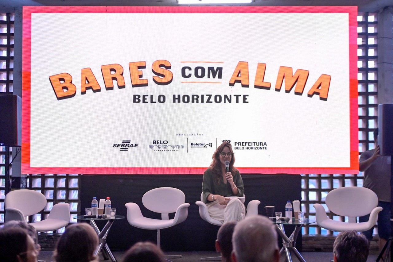 Bárbara Mennucci, presidente da Belotur, explica o conceito do programa