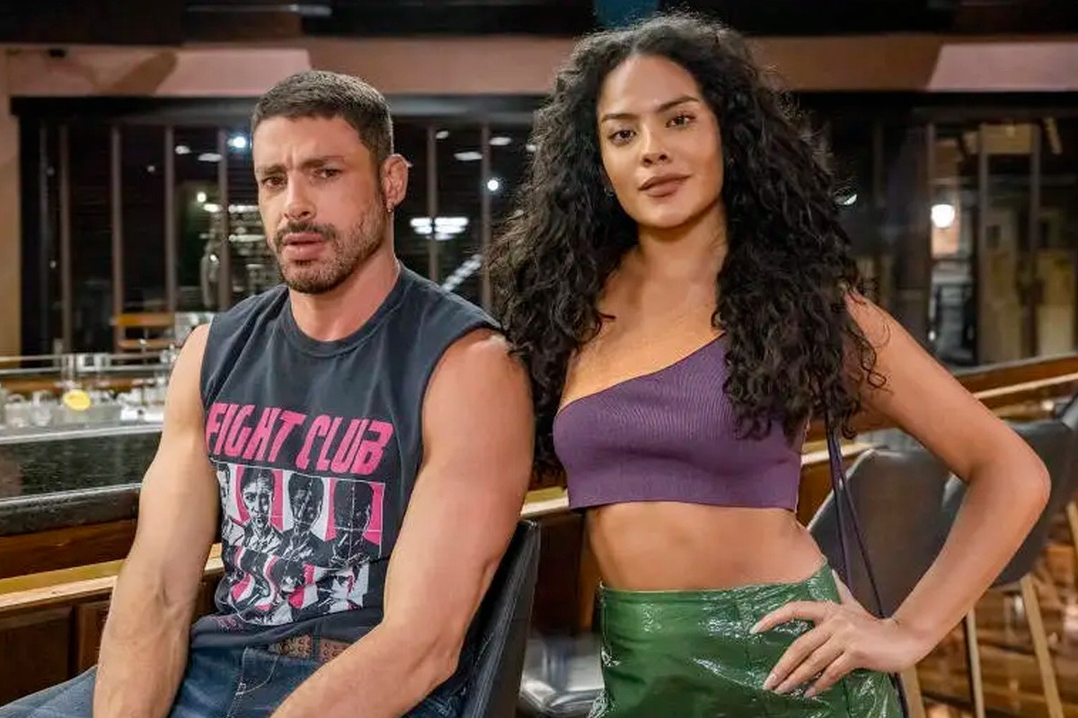 Cauã Reymond e Bella Campos