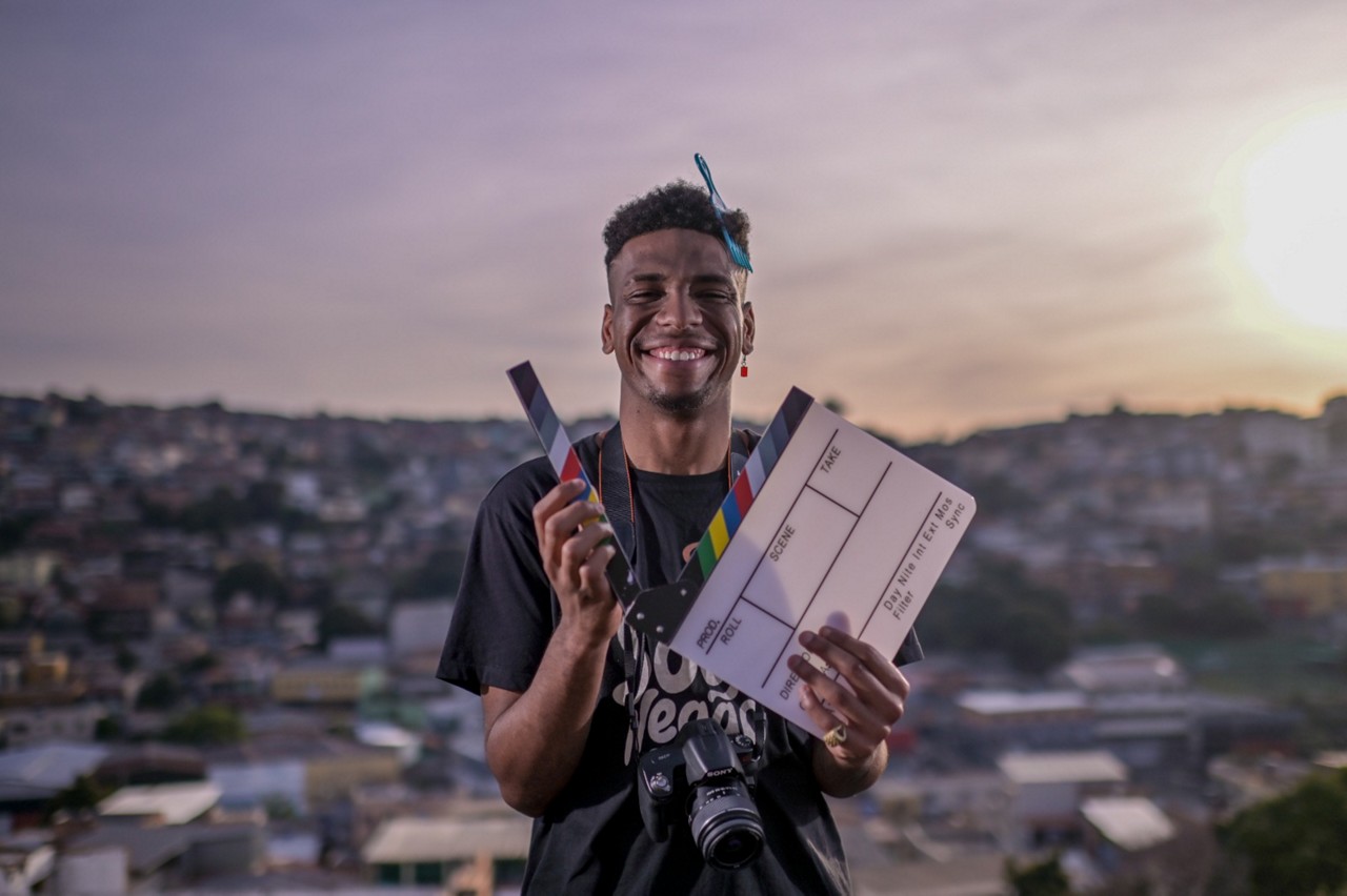 Documentarista e estudante de Ciência da Computação, Ben Hur Nogueira leva o Morro das Pedras (BH) para o mundo 