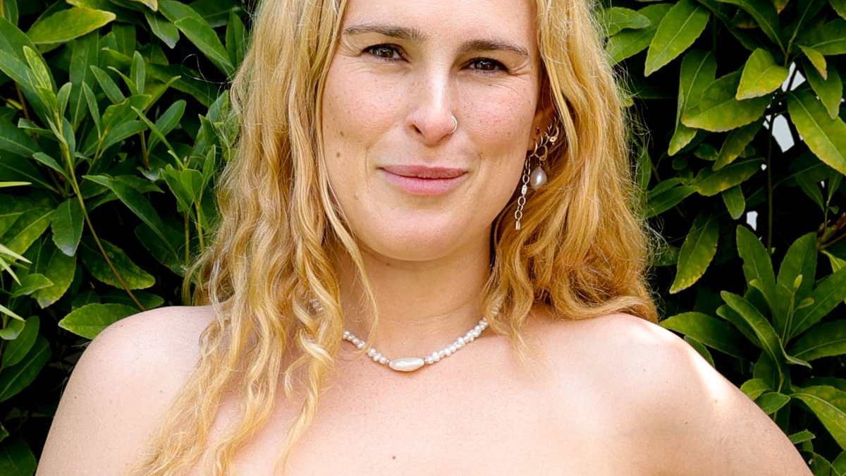 A influenciadora Rumer Willis, filha de Bruce Willis e Demi Moore