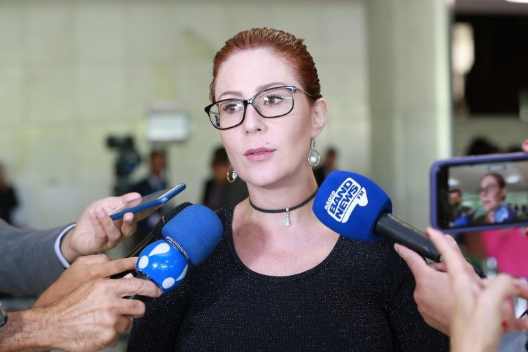 Zambelli é uma das parlamentares mais atuantes da ala Bolsonarista na Câmara
