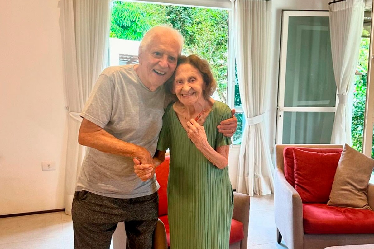 Carlos Alberto de Nóbrega e Laura Cardoso