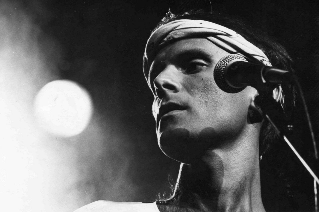 Cazuza morreu em 7 de julho de 1990, quando tinha 32 anos, no auge de sua criatividade musical