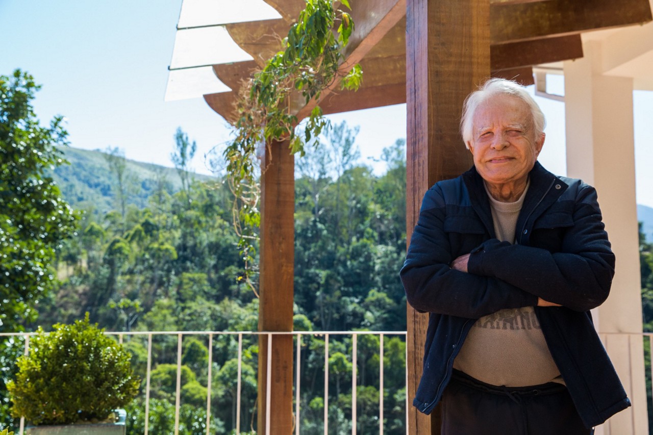 Cid Moreira em casa